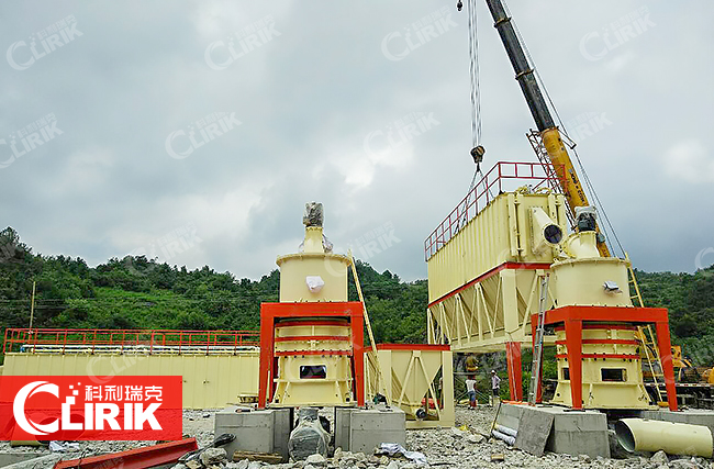 石膏粉用什么磨粉設(shè)備？石膏生產(chǎn)線工藝流程，石膏磨粉機加工設(shè)備